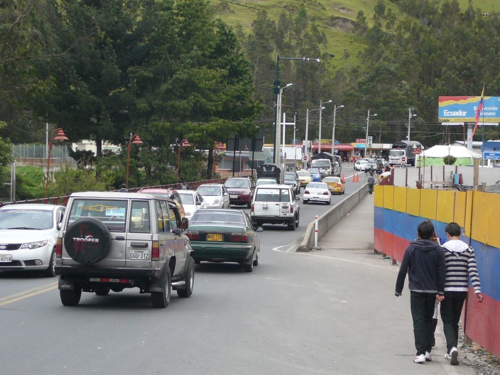 Crossing the frontier to Ecuador