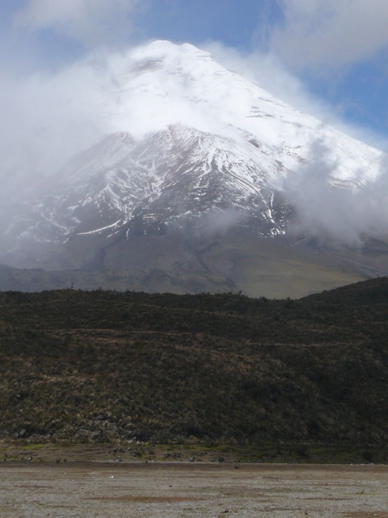 Cotopaxi (5743m)